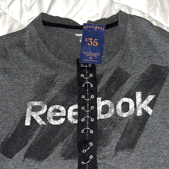 Knee deep denim NWT top - Picture 2 of 2